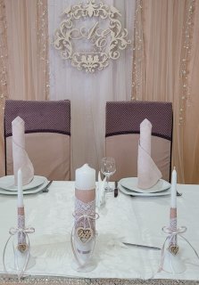 Аксессуары для стола и полиграфия на свадьбу